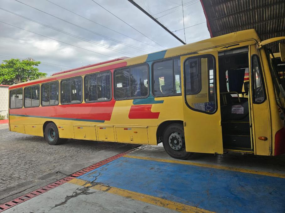 MERCEDES-BENZ OF 1722  NEOBUS MEGA RODOVIÁRIO COM AR 51L JC